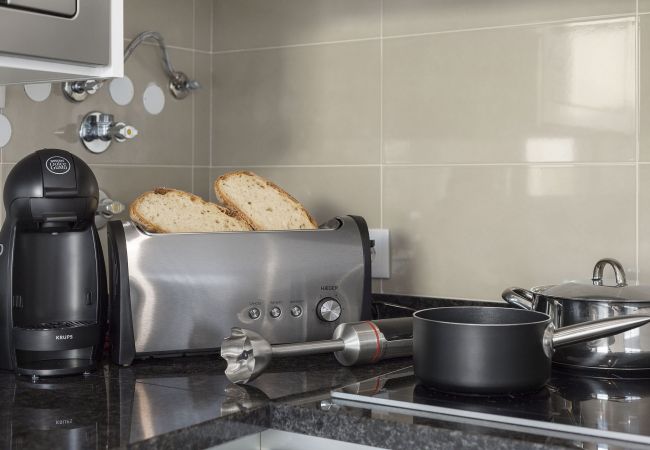 Cozinha do apartamento de férias Bela Baía III - A em Salir do Porto Cozinha do apartamento de férias para arrendar Bela Baía III em Salir do Porto Portugal