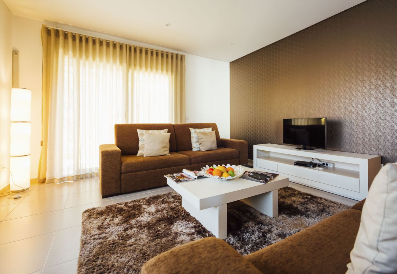 Apartamento, férias, Nazaré, praia, piscina, ondas, Portugal, SCH