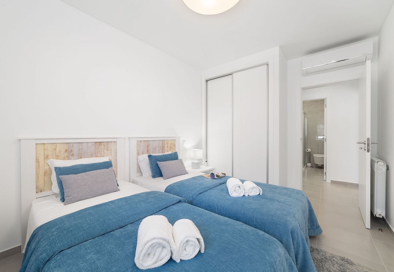 Apartamento, férias, Nazaré, praia, piscina, ondas, Portugal, SCH