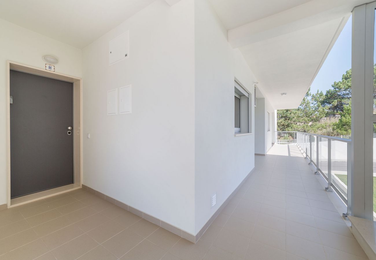 Apartamento, férias, Nazaré, praia, piscina, ondas, Portugal, SCH