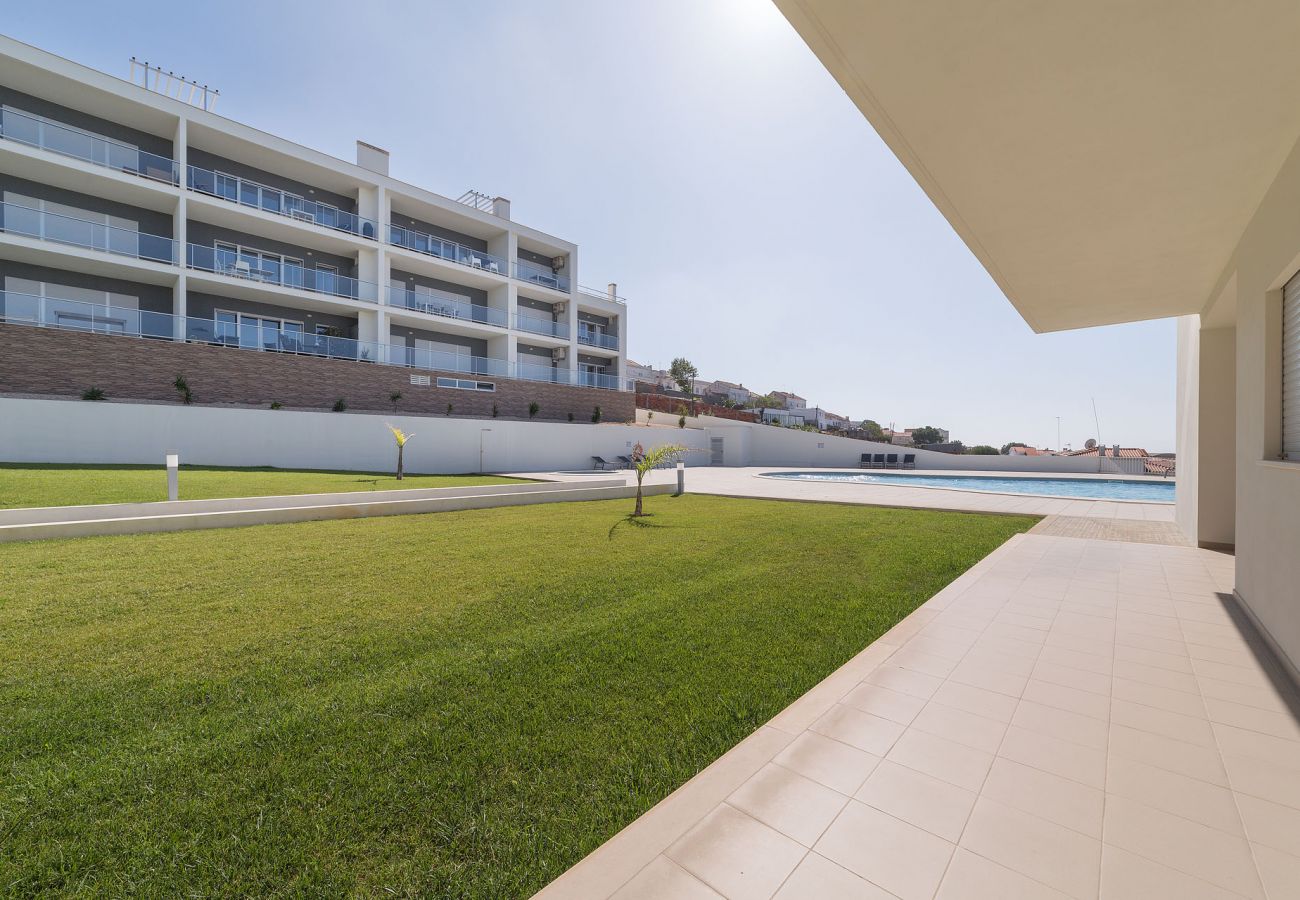 Apartamento, férias, Nazaré, praia, piscina, ondas, Portugal, SCH
