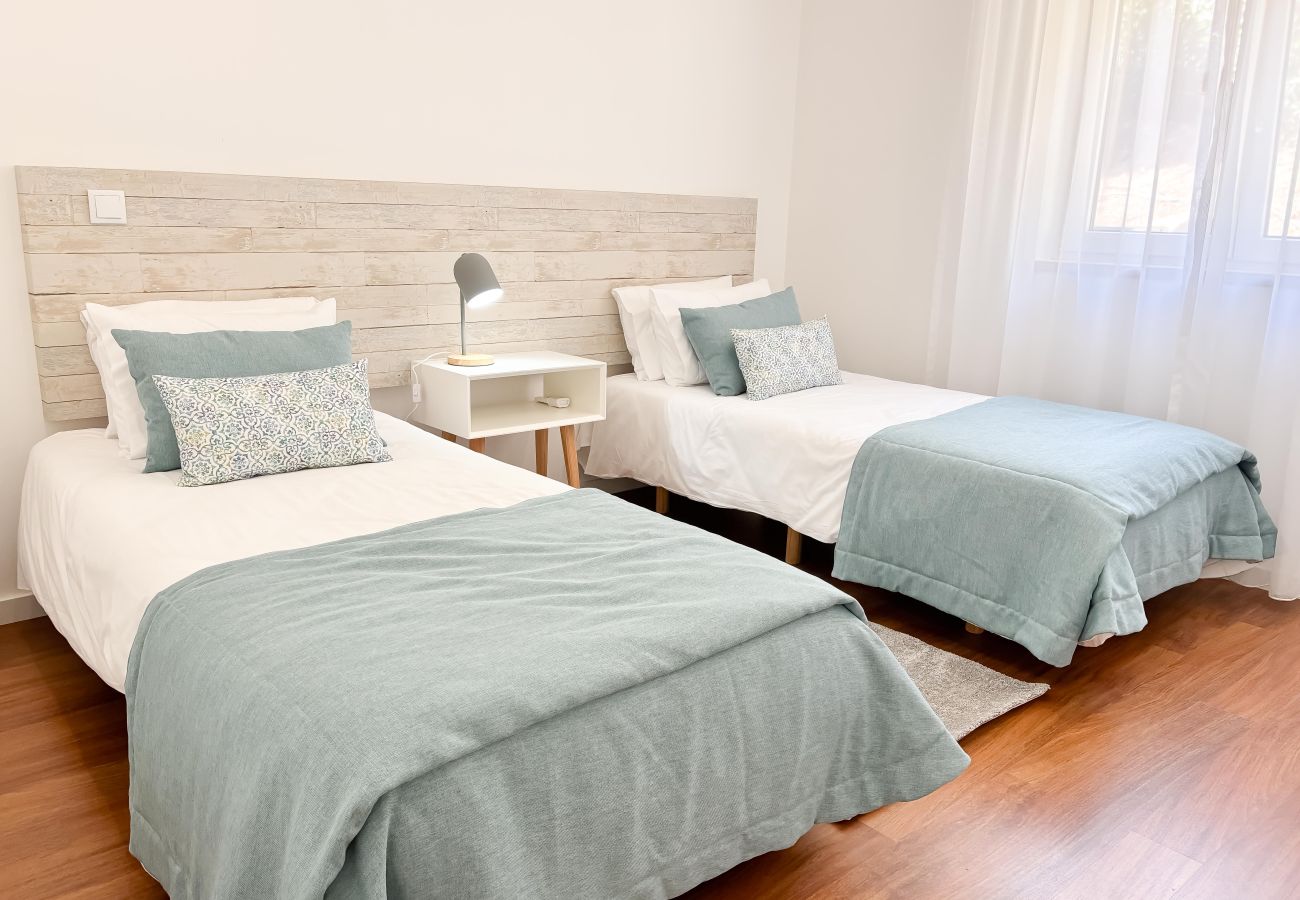 Apartamento em São Martinho do Porto - Janelas da Baía - By SCH