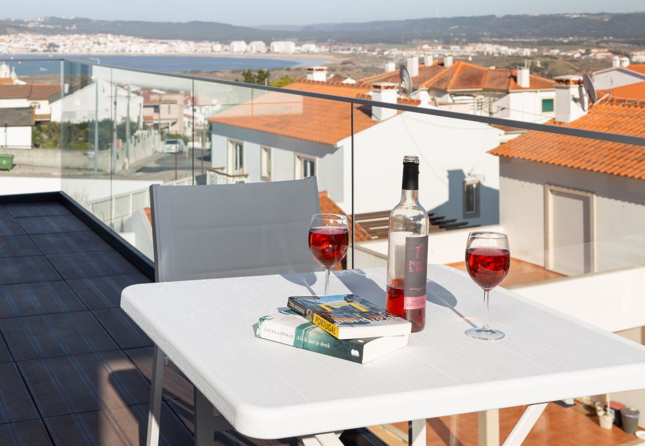 Villa em Salir do Porto - Casa do Sol - Villa de Férias com Piscina Privada da SCH