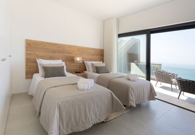 Villa em Famalicão - Casa Berlenga - Villa de Férias com Piscina Privada e Vista para o Mar By SCH Villa em Famalicão - Casa Berlenga - Villa de Férias com Piscina Privada e Vista para o Mar By SCH