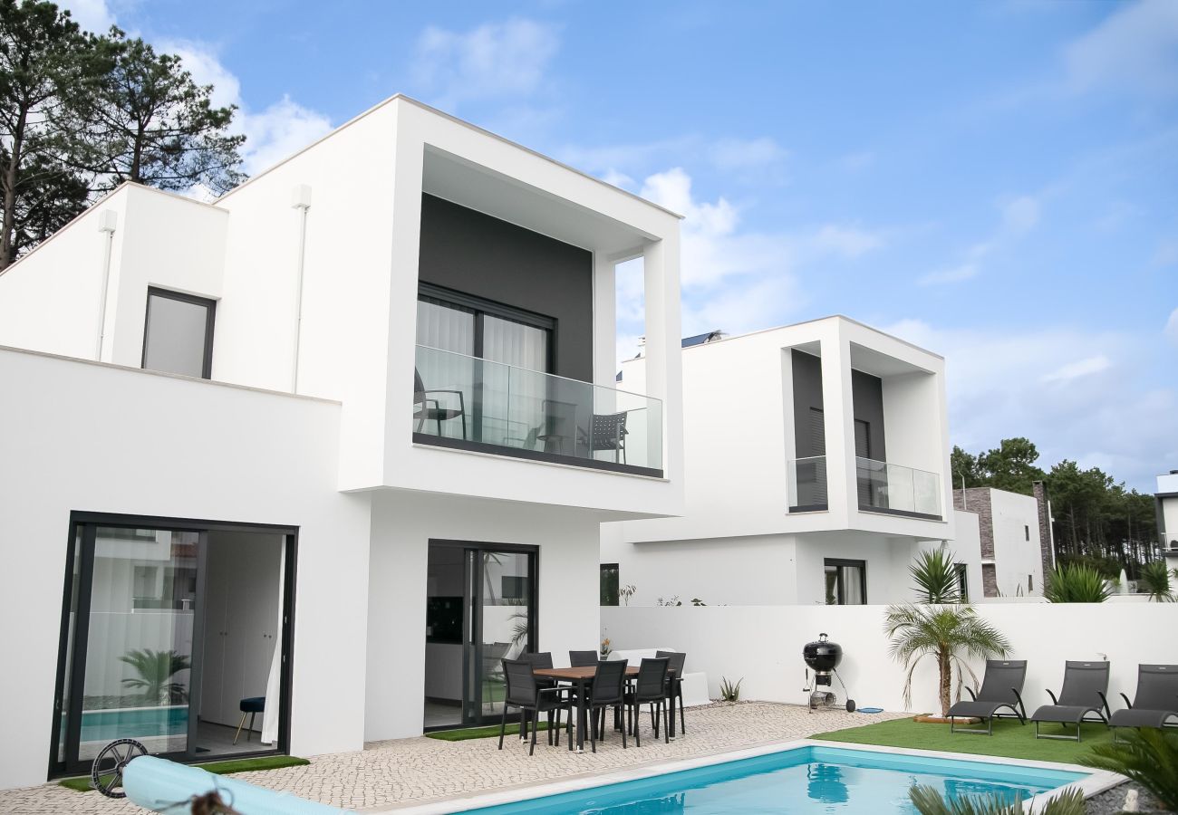 Villa em Pataias - Villa Besugo - Villa de Férias com Piscina Aquecida Privada By SCH