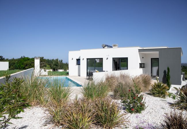 Villa, 3 quartos, vista para a Serra, piscina, praias, Portugal