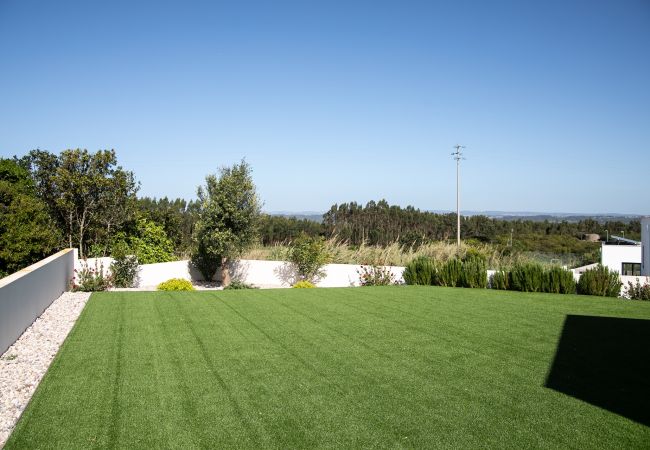 Villa em Serra do Bouro - Casa da Serra - Villa de Férias com Piscina Privada By SCH Villa em Serra do Bouro - Casa da Serra - Villa de Férias com Piscina Privada By SCH