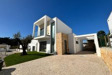 Casa com piscina privada Foz do Arelho, SCH, Portugal