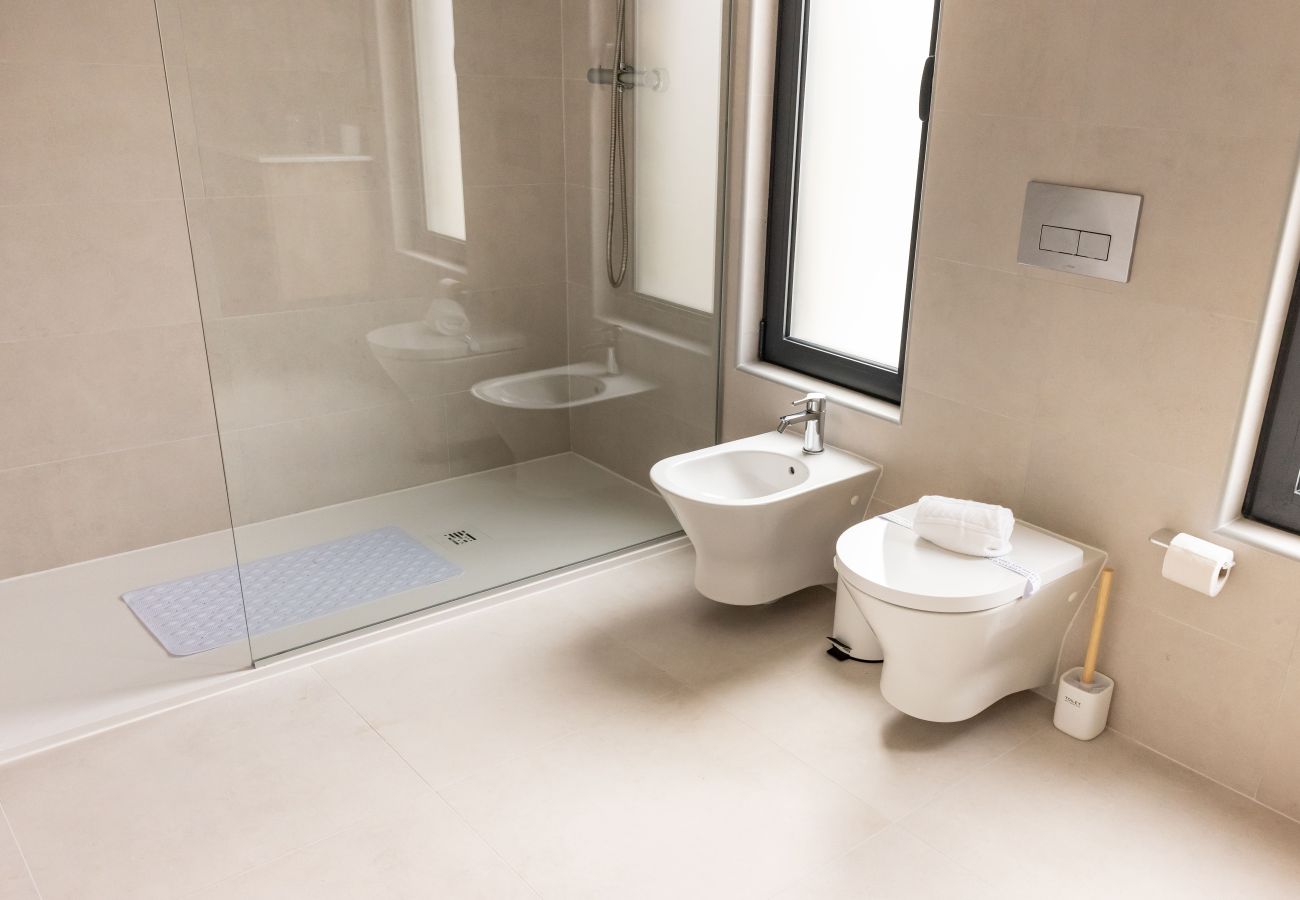 Foz do Arelho, T3, piscina privada, praia, lagoa, férias, conforto