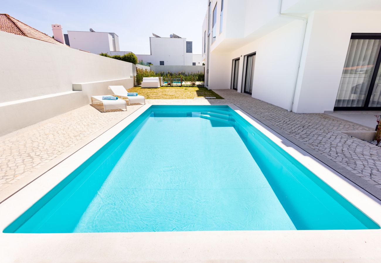 Foz do Arelho, T3, piscina privada, praia, lagoa, férias, conforto