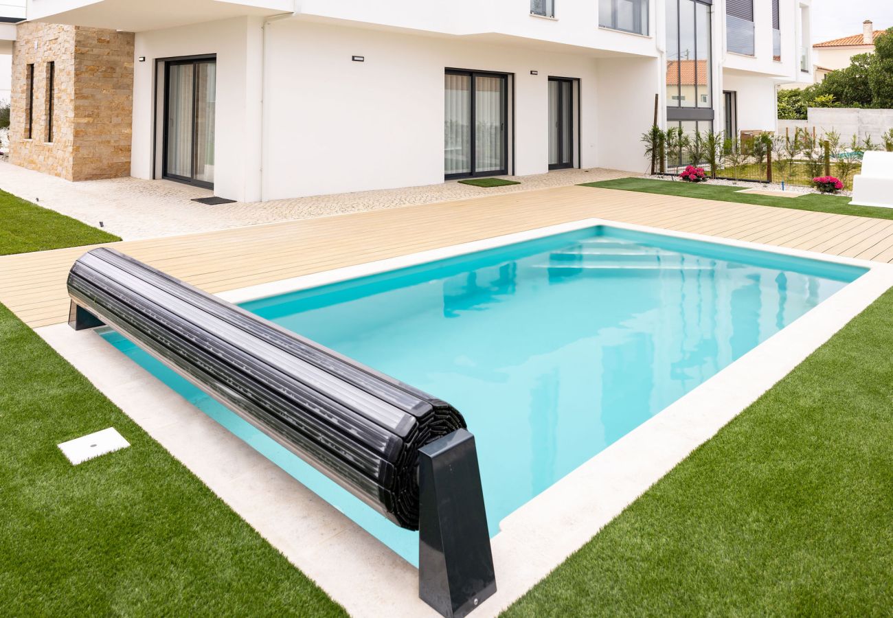 alojamento com piscina privada foz do arelho - BY SCH