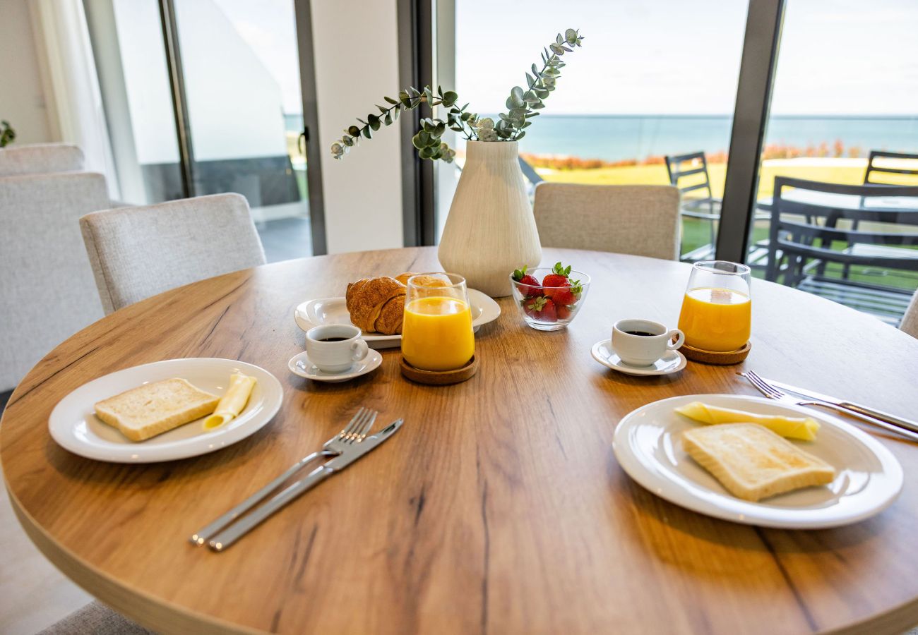Apartamento Nazaré, vista mar, piscina, Pederneira, alojamento T2