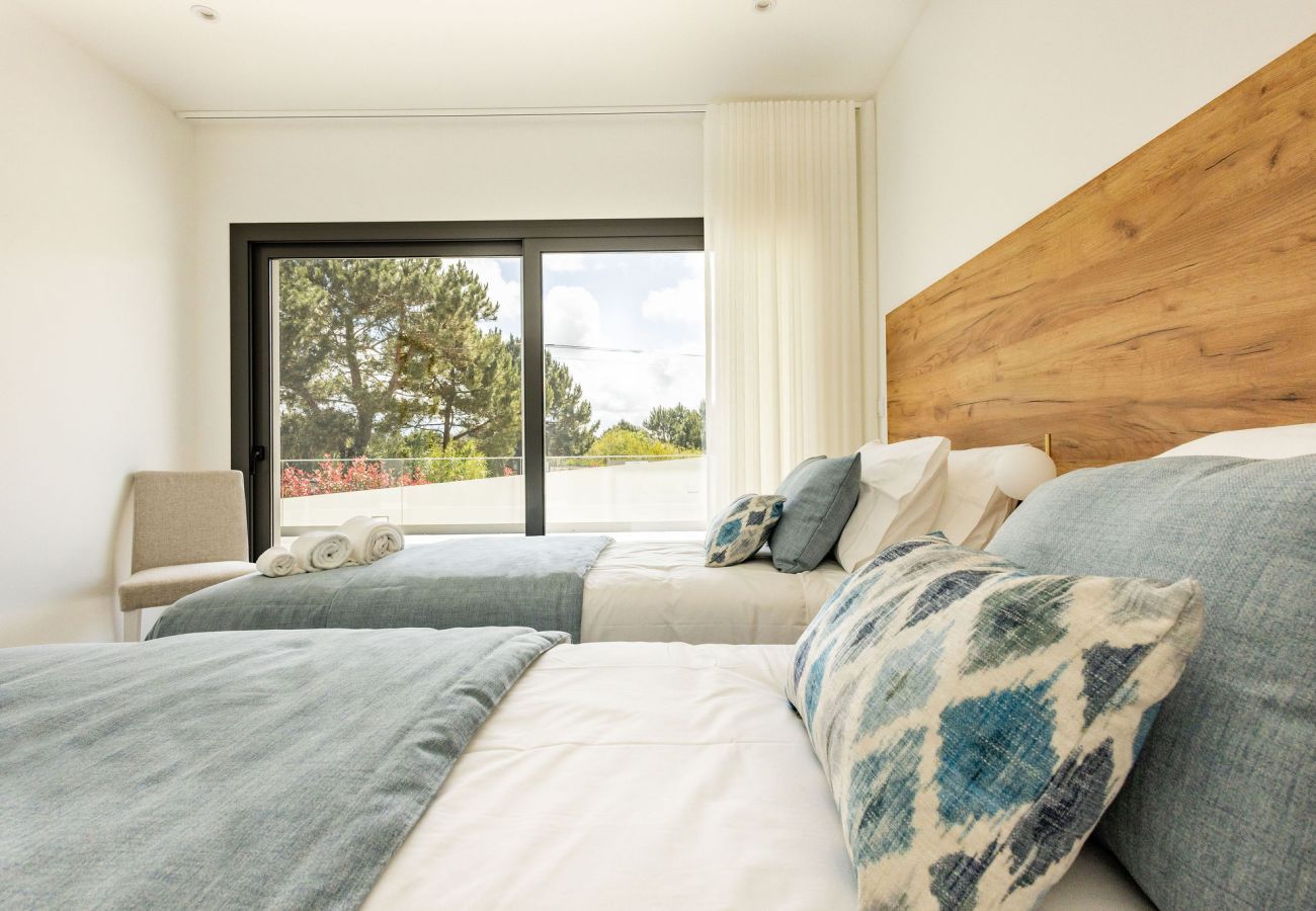 Apartamento Nazaré, vista mar, piscina, Pederneira, alojamento T2