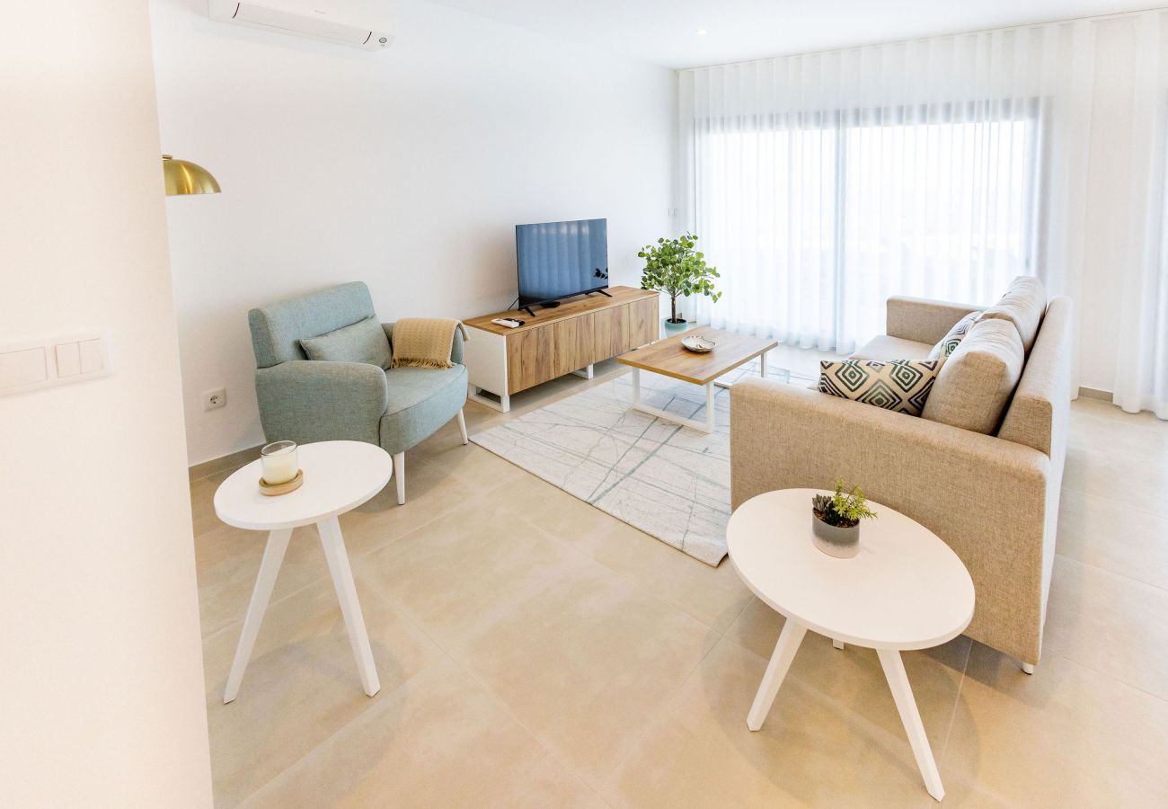 Apartamento Nazaré, vista mar, piscina, Pederneira, alojamento T2
