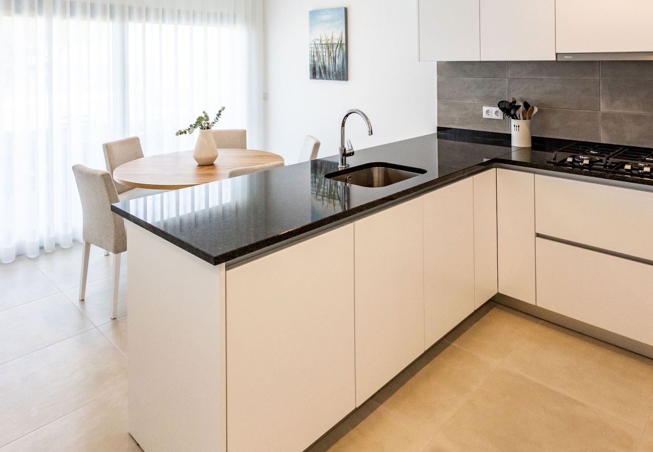 Apartamento Nazaré, vista mar, piscina, Pederneira, alojamento T2