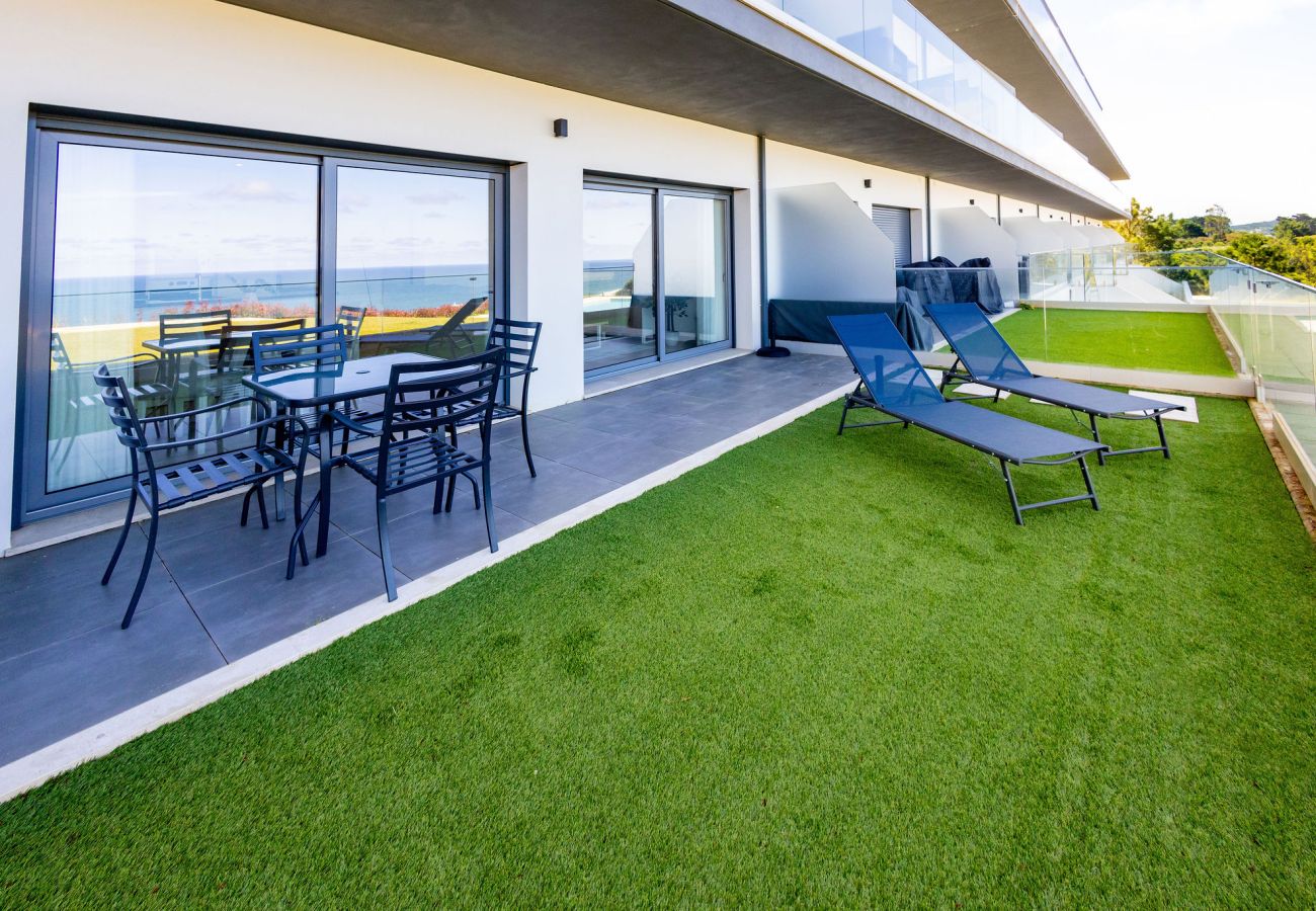 Apartamento Nazaré, vista mar, piscina, Pederneira, alojamento T2