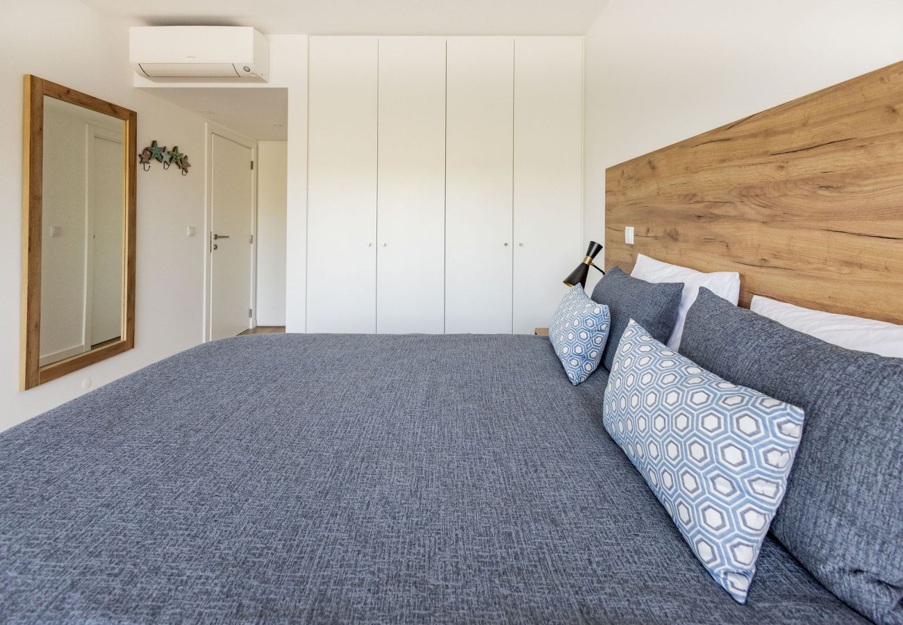 apartamento T2 Nazaré com piscina e vista mar