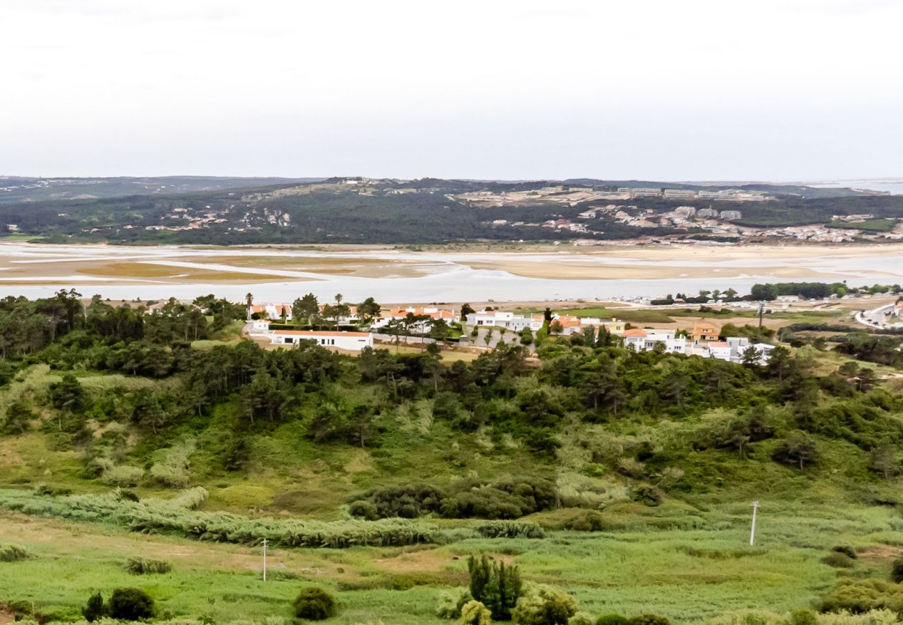 Apartamento T2 com Piscina Partilhada | Foz do Arelho