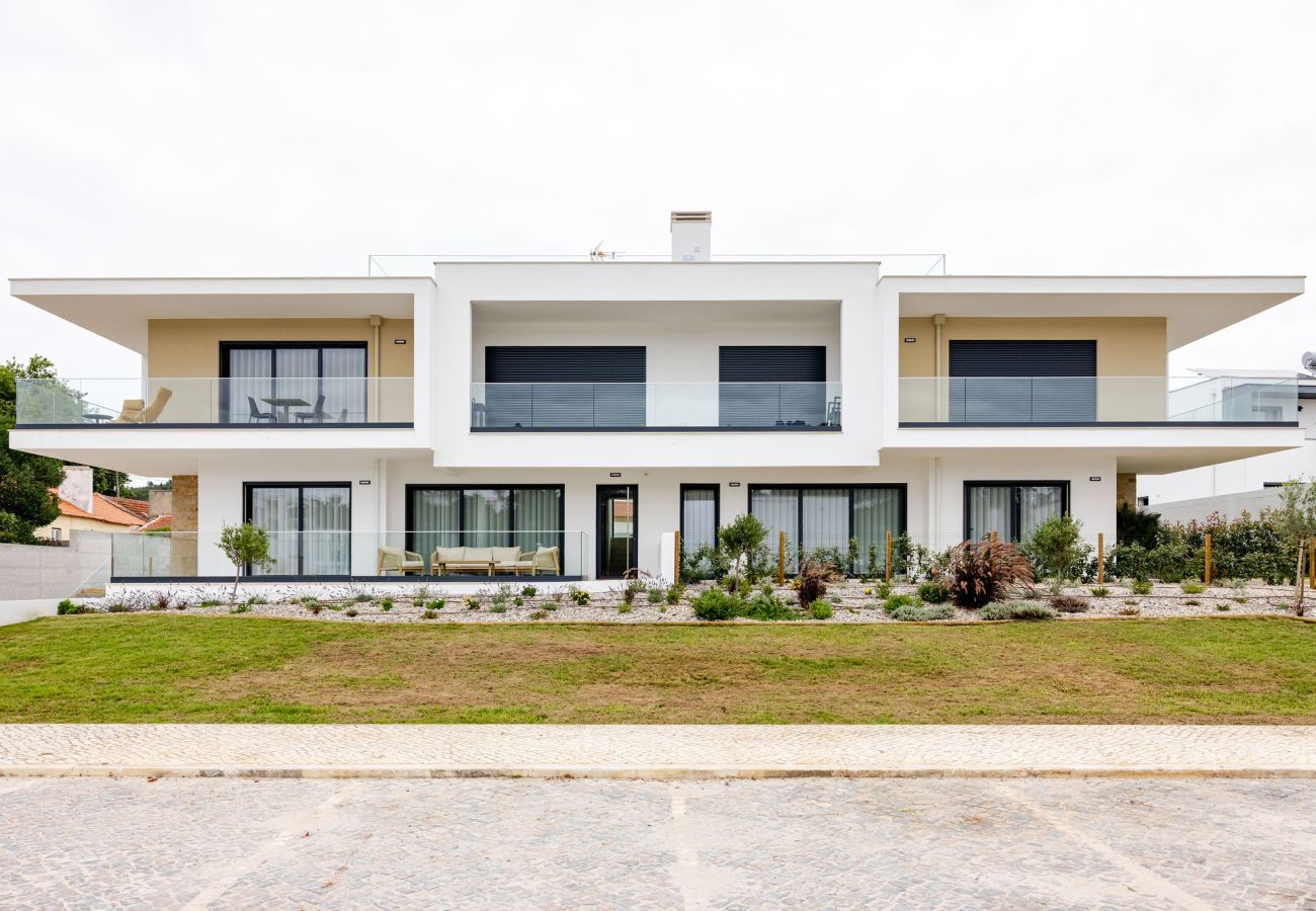 Apartamento T2 com Piscina Partilhada | Foz do Arelho