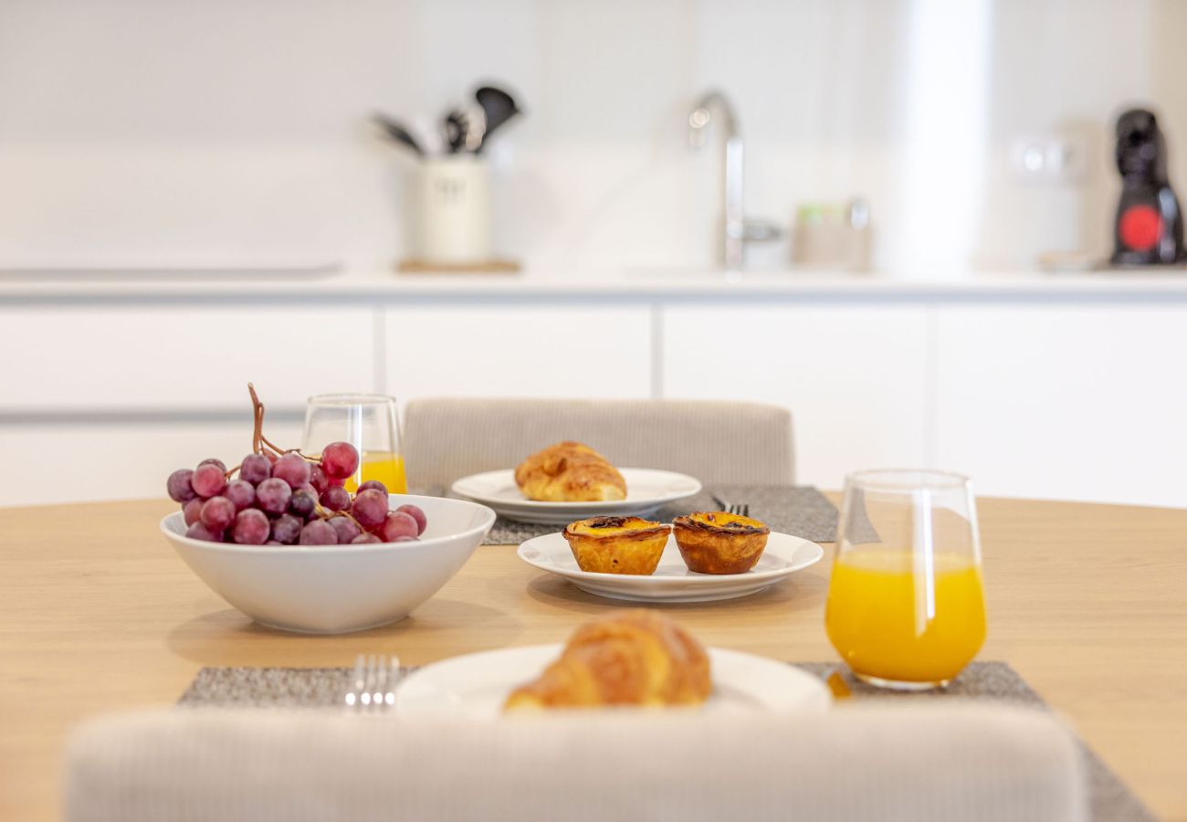 Vale Furado, apartamento de férias, falésias, natureza, trilhos, refúgio tranquilo, praia, Nazaré, Oeste de Portugal, BY SCH