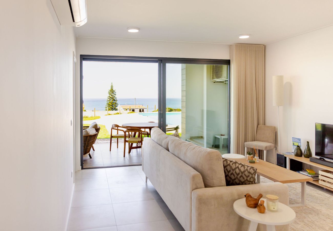 Vale Furado, apartamento de férias, falésias, natureza, trilhos, refúgio tranquilo, praia, Nazaré, Oeste de Portugal, BY SCH