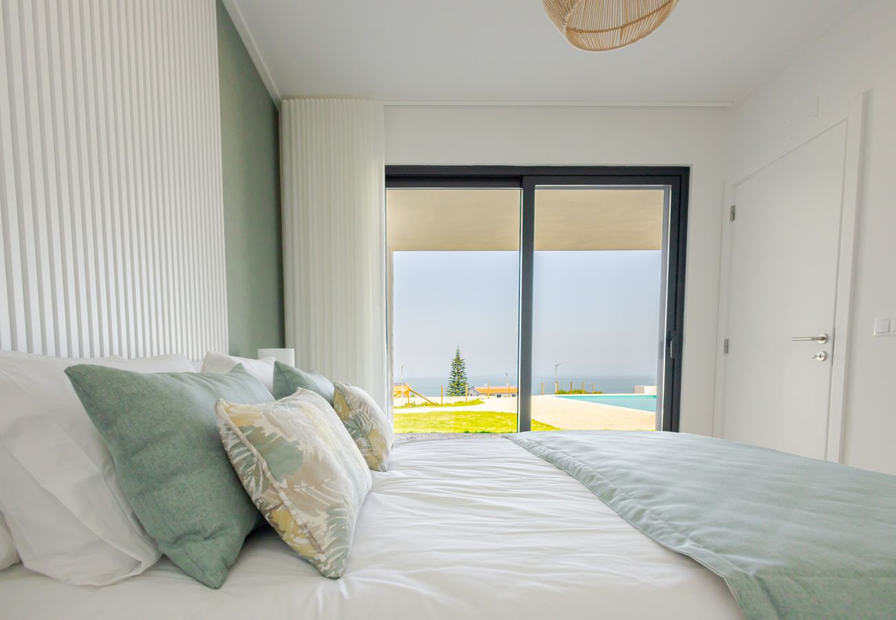 Vale Furado, apartamento de férias, falésias, natureza, trilhos, refúgio tranquilo, praia, Nazaré, Oeste de Portugal, BY SCH