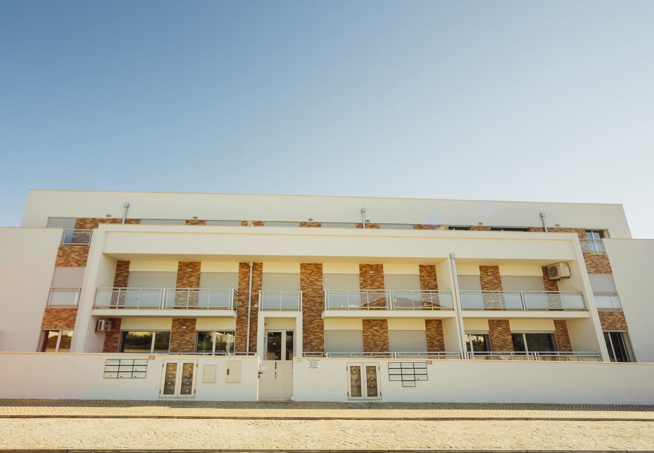 Ferienwohnung zu vermieten Urlaub Familie Strandpool ausgestattete Küche Garage SCH Ferienhäuser 