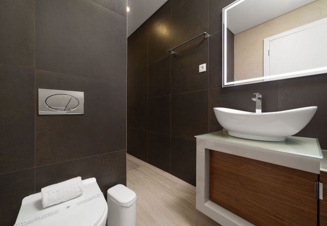 Villa in Salir do Porto - Villa Atlântico - Ferienvilla mit Privatem Pool und Jacuzzi mit Aussicht By SCH Villa in Salir do Porto - Villa Atlântico - Ferienvilla mit Privatem Pool und Jacuzzi mit Aussicht By SCH