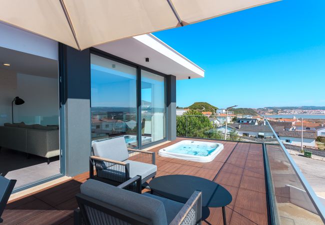 Ferienhäuser mit privatem Pool und Jacuzzi SCH052 Ferienvilla mieten mieten privater Pool Jacuzzi SCH Strand