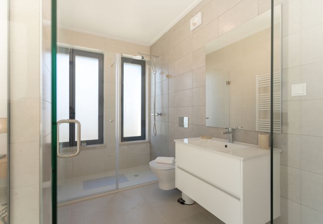 Villa in Salir do Porto - Villa Anita - Ferienvilla mit Privatem Pool By SCH Villa in Salir do Porto - Villa Anita - Ferienvilla mit Privatem Pool By SCH