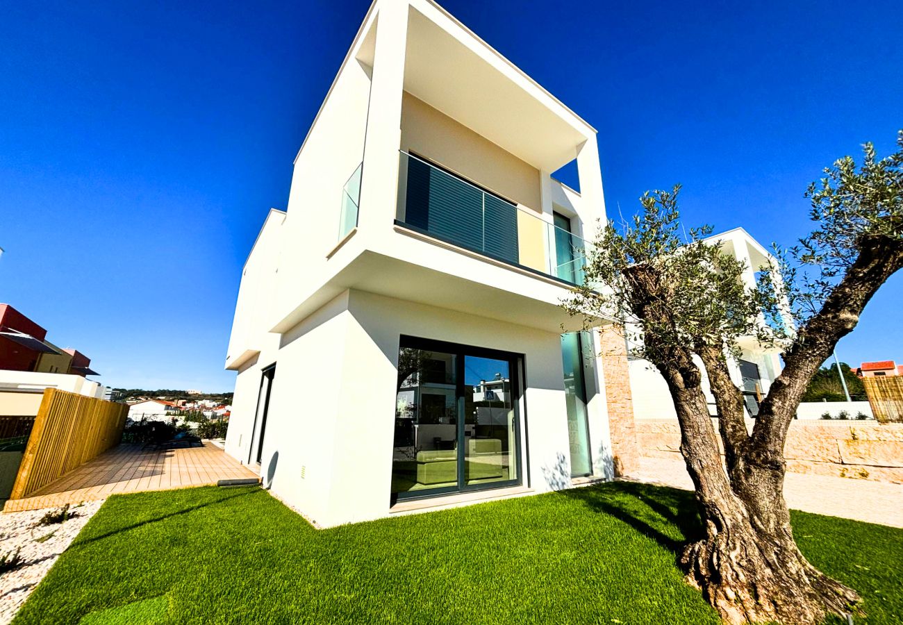 Villa in Foz do Arelho - Casa da Lagoa - BY SCH