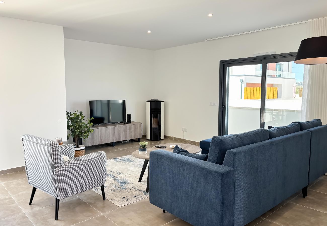 Familienferienhaus Alfeizerão, privater Pool, strandnah