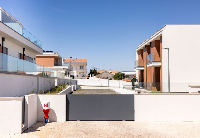 Ferienwohnung in Salir do Porto - Sant'ana Beach Apartment - BY SCH  Ferienwohnung in Salir do Porto - Sant'ana Beach Apartment - BY SCH