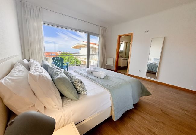 Villa in Nazaré - Serene Horizon - BY SCH Villa in Nazaré - Serene Horizon - BY SCH