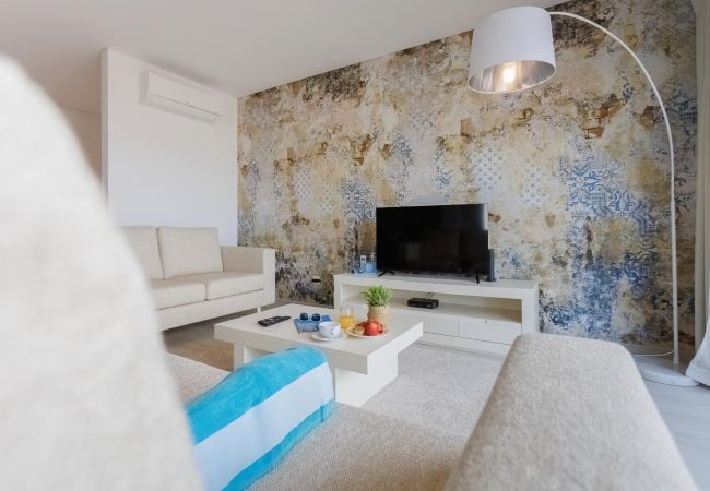 Villa in Nazaré - Serene Horizon - BY SCH Villa in Nazaré - Serene Horizon - BY SCH