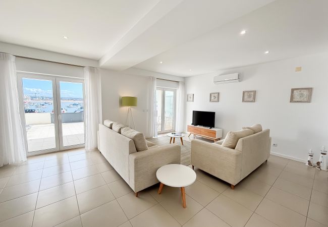 Apartment in São Martinho do Porto - Janelas da Baía - By SCH Apartment in São Martinho do Porto - Janelas da Baía - By SCH