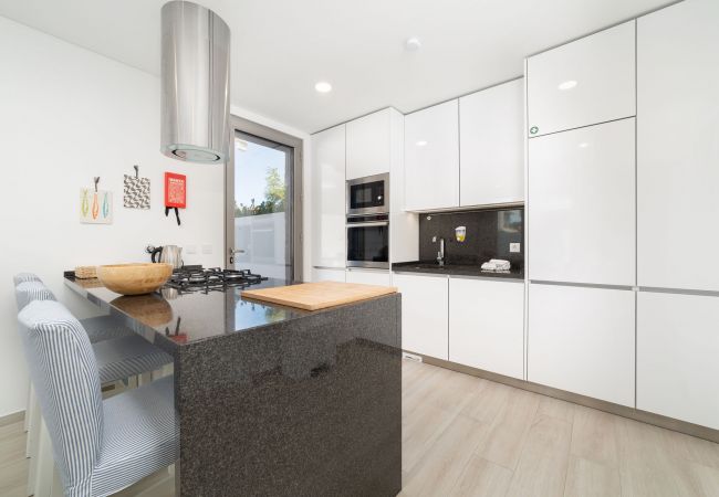 Villa in Salir do Porto - Villa Atlântico - Holiday Villa with Private Pool & Jacuzzi with views By SCH Villa in Salir do Porto - Villa Atlântico - Holiday Villa with Private Pool & Jacuzzi with views By SCH