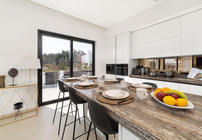 Villa in São Martinho do Porto - Villa Floresta- Holiday Villa with Private Pool By SCH Villa in São Martinho do Porto - Villa Floresta- Holiday Villa with Private Pool By SCH