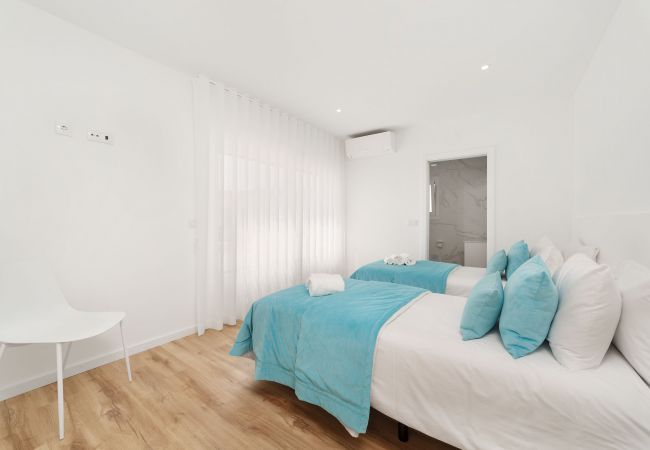 Villa in Salir do Porto - Villas Garça - Holiday Villa with Private Heated Pool By SCH Villa in Salir do Porto - Villas Garça - Holiday Villa with Private Heated Pool By SCH