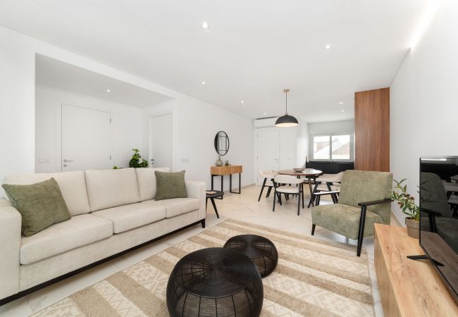 Apartment in Nazaré - Caminho Real S - T2 Holiday Apartment with views of Nazaré beach By SCH Apartment in Nazaré - Caminho Real S - T2 Holiday Apartment with views of Nazaré beach By SCH