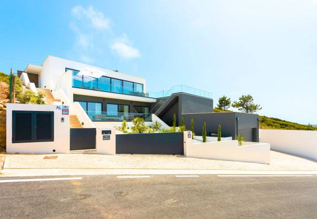 Villa in Famalicão - Casa Berlenga - Holiday Villa with Private Pool & Ocean views By SCH