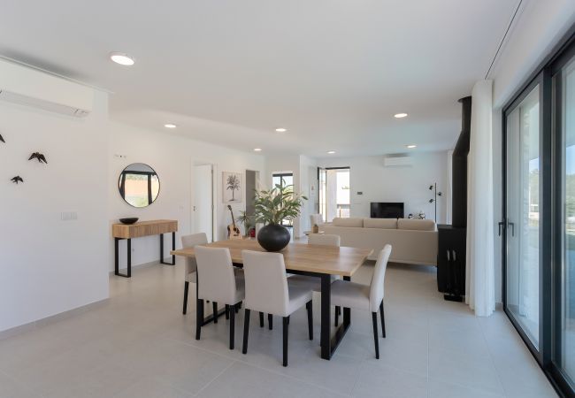 Villa in Salir do Porto - Villa Anita - Holiday Villa with Private Pool By SCH Villa in Salir do Porto - Villa Anita - Holiday Villa with Private Pool By SCH