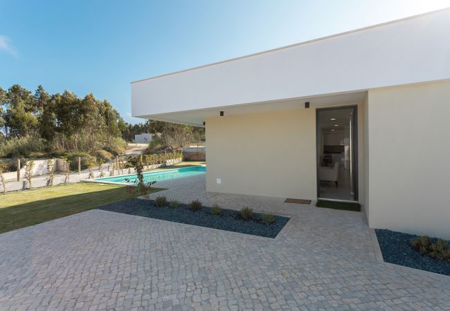 Villa in Salir do Porto - Villa Anita - Holiday Villa with Private Pool By SCH Villa in Salir do Porto - Villa Anita - Holiday Villa with Private Pool By SCH