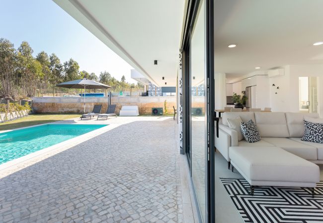 Villa in Salir do Porto - Villa Anita - Holiday Villa with Private Pool By SCH Villa in Salir do Porto - Villa Anita - Holiday Villa with Private Pool By SCH