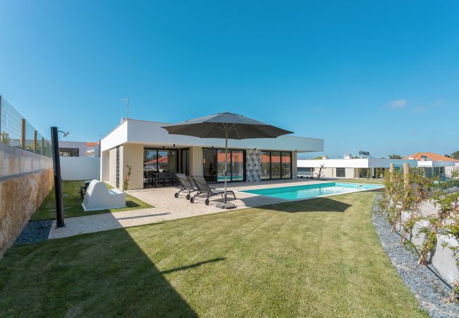 Villa in Salir do Porto - Villa Anita - Holiday Villa with Private Pool By SCH Villa in Salir do Porto - Villa Anita - Holiday Villa with Private Pool By SCH