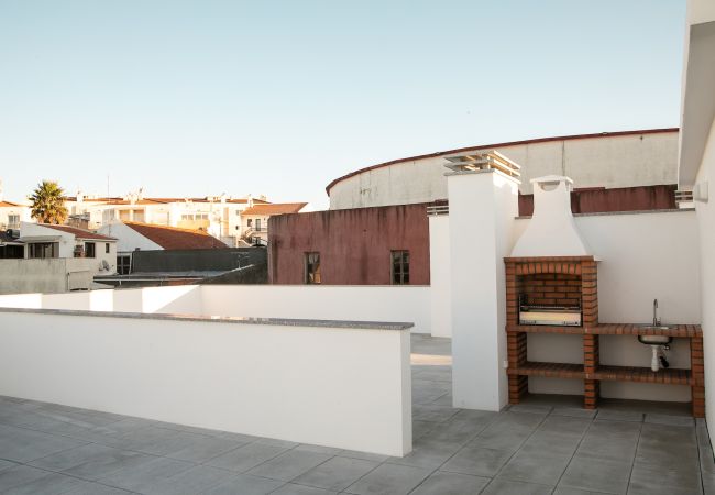 Flat for monthly rent, 2 bedrooms, Nazaré, beach, Portugal