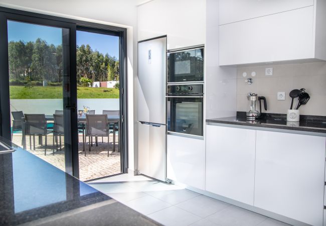 Villa in Serra do Bouro - Casa da Serra - Holiday Villa with Private Pool By SCH Villa in Serra do Bouro - Casa da Serra - Holiday Villa with Private Pool By SCH