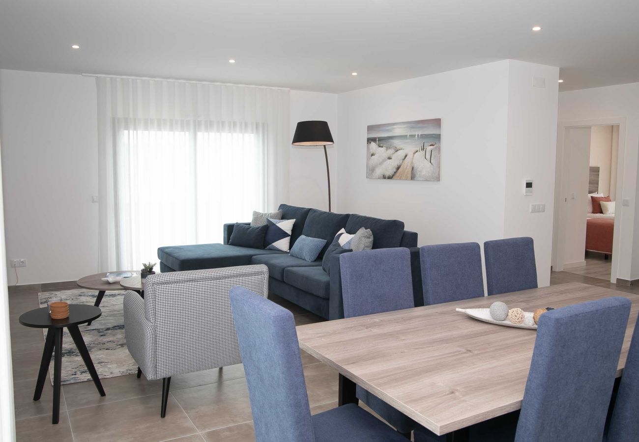 family holiday home Alfeizerão, private pool, near the beach