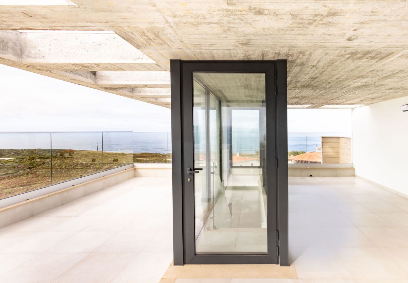 Vale Furado, 2-bedroom apartment, sea & nature holidays