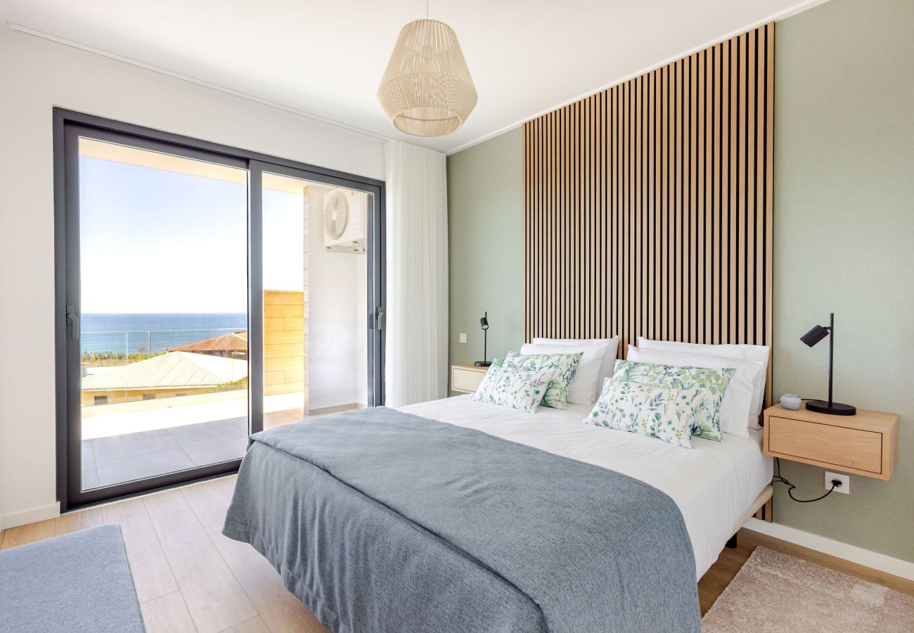 Vale Furado, 2-bedroom apartment, sea & nature holidays